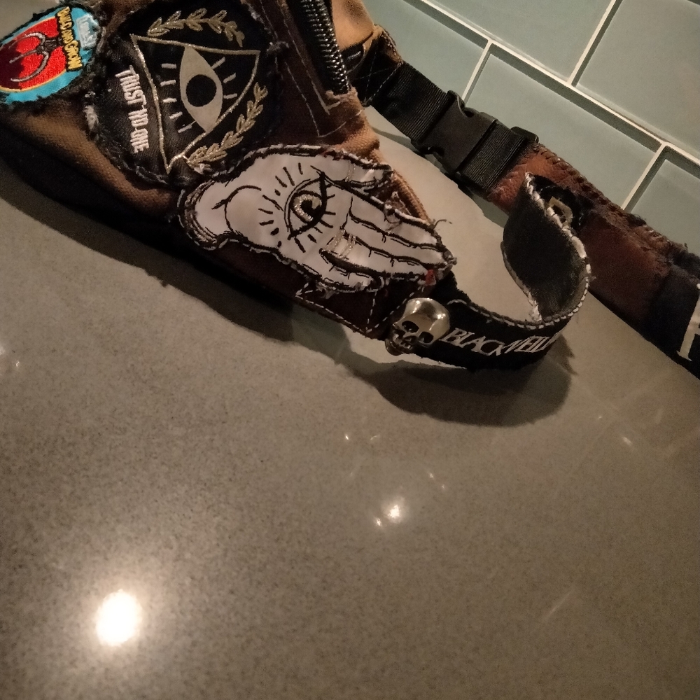 Custom one off Dickies brand fanny pack . - Picture 6 of 6